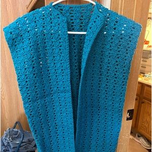 Women’s vintage crocheted sweater vest